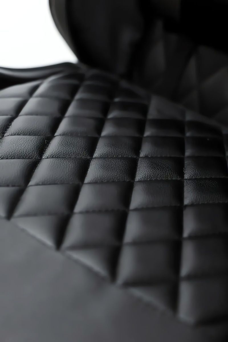 Компьютерное кресло для геймеров Raptor black 10412 фото